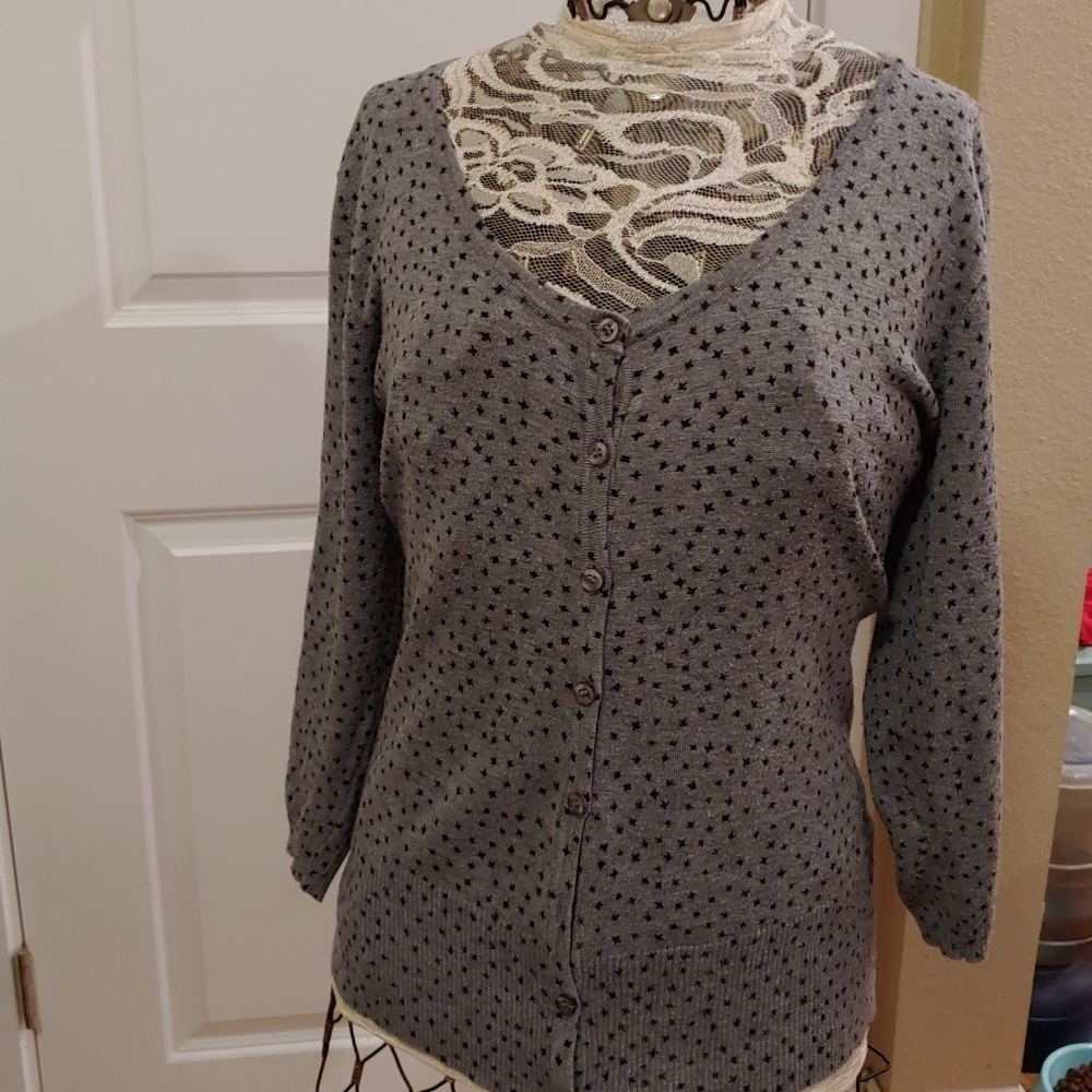 Cardigan sweater